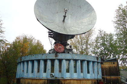Октябрь 2010 - оснащение системой наведения антенн 12 м, входящих в состав ЗС «Орбита»